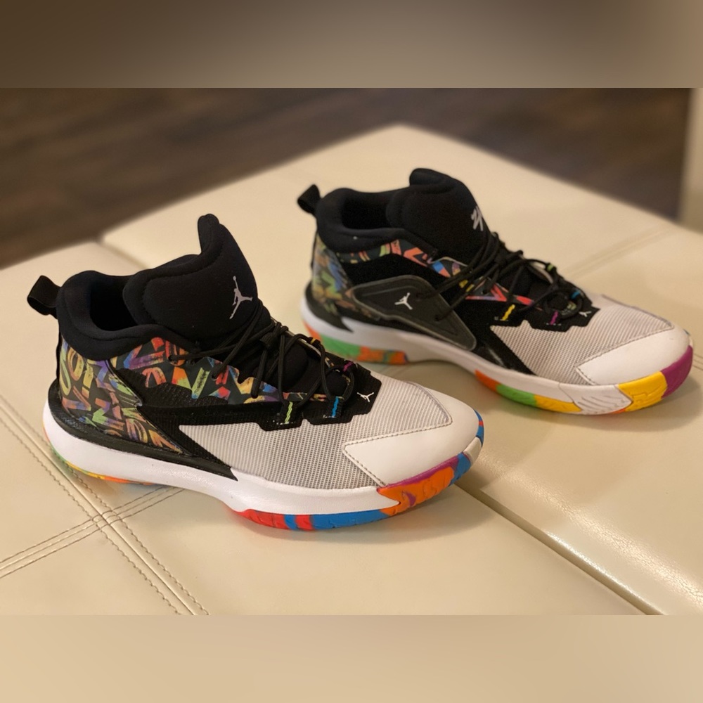 Kida Air Jordan Zion size 2Y